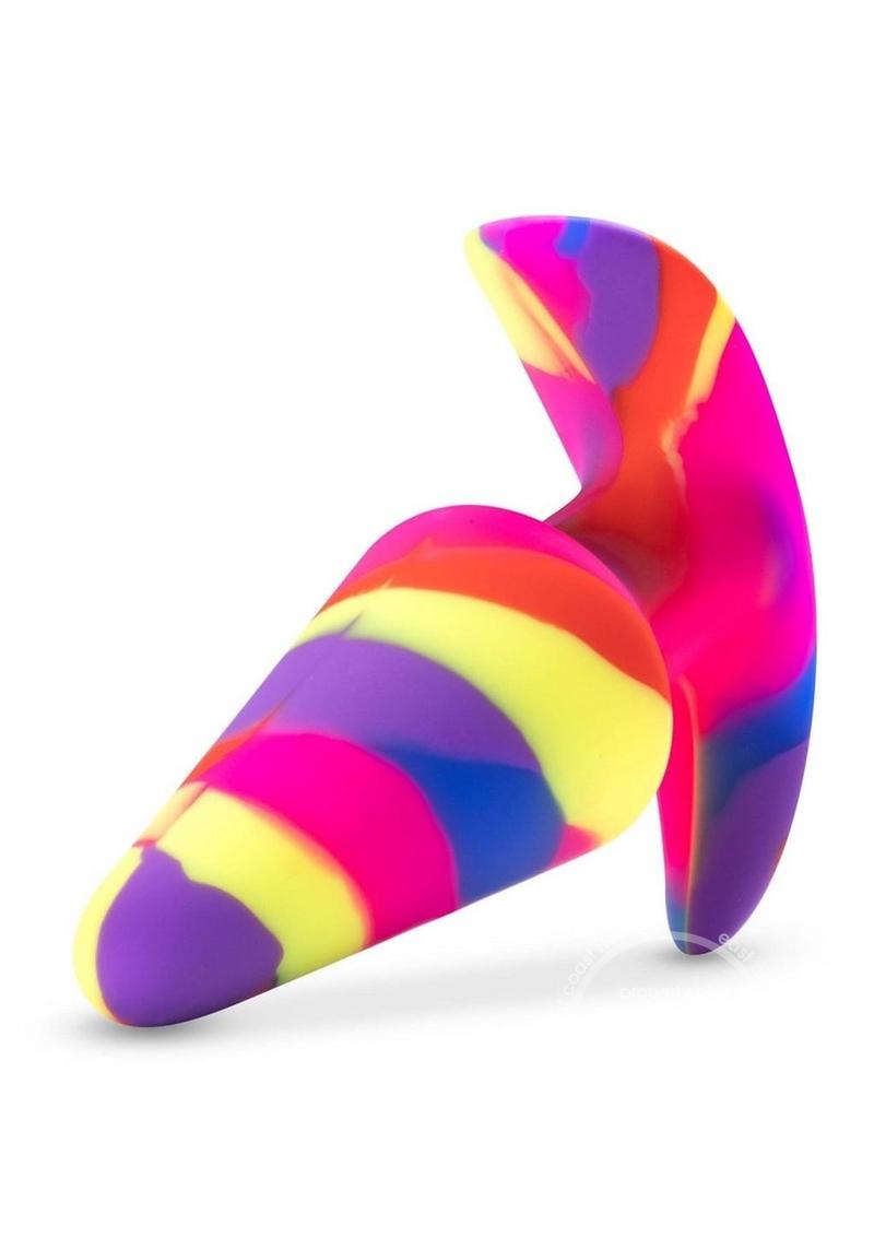 Avant Free Spirit Scarlet Silicone Vibrating Anal Plug Cupid's Boutique Avant Free Spirit Scarlet Silicone Vibrating Anal Plug Cupid's Boutique