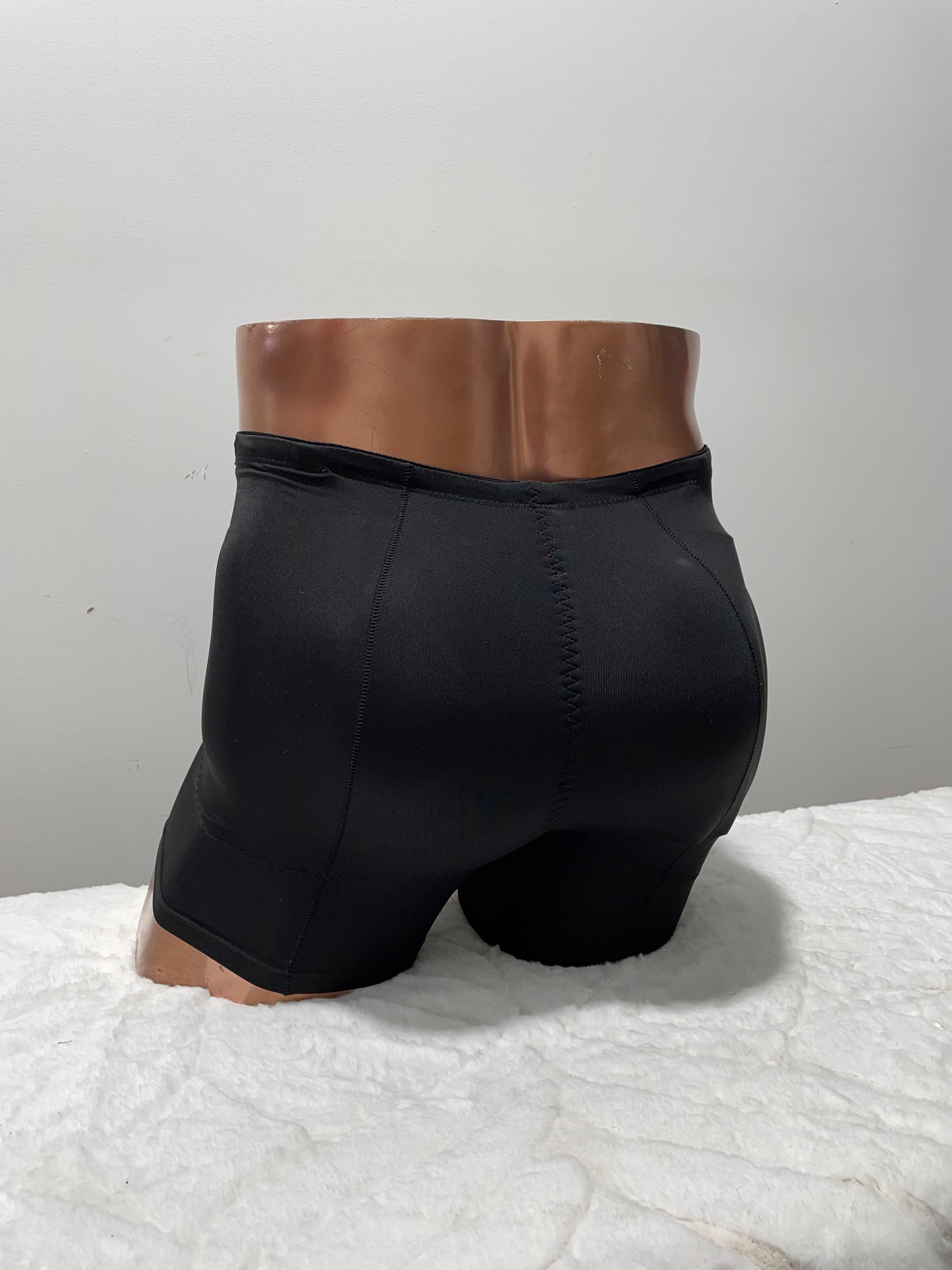 Black Butt Form